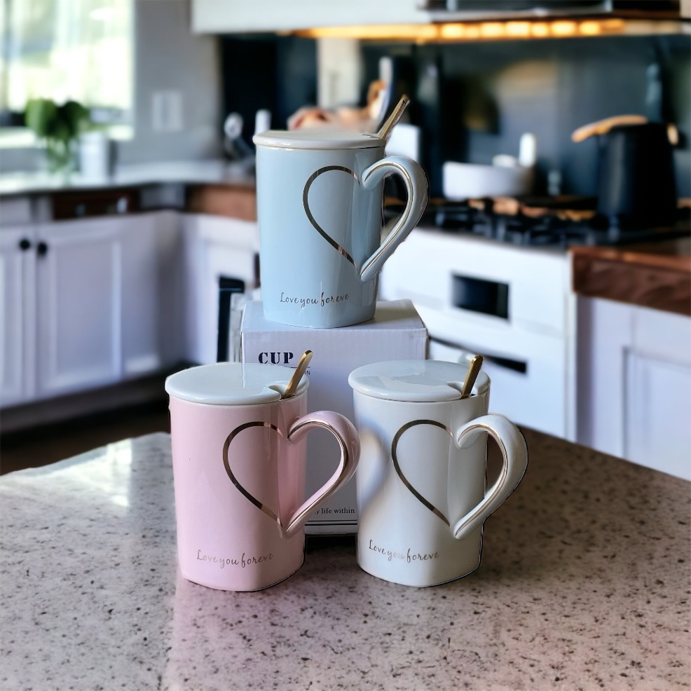 GOLDEN HEART MUG